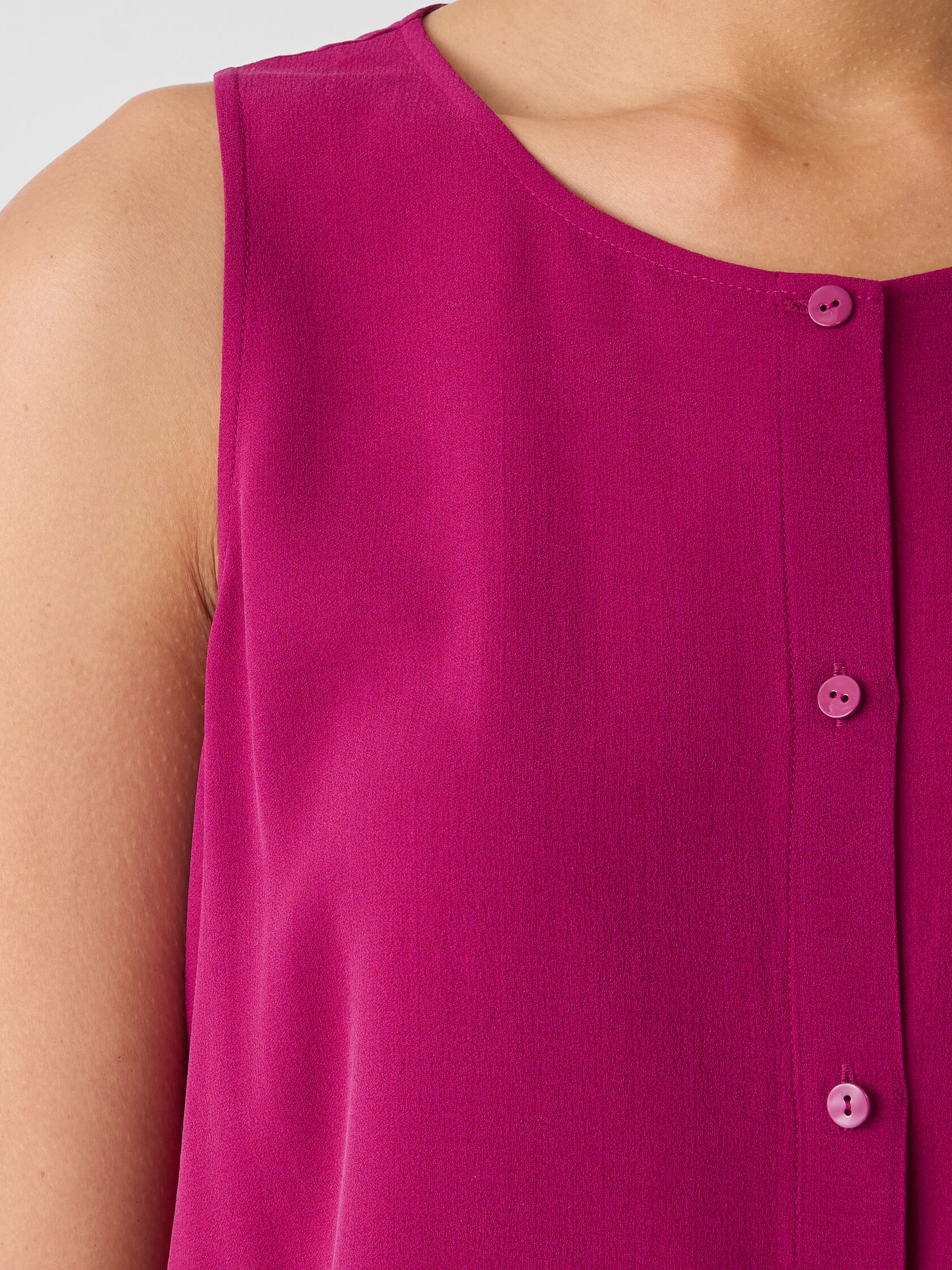 Silk Georgette Crepe Round Neck Vest