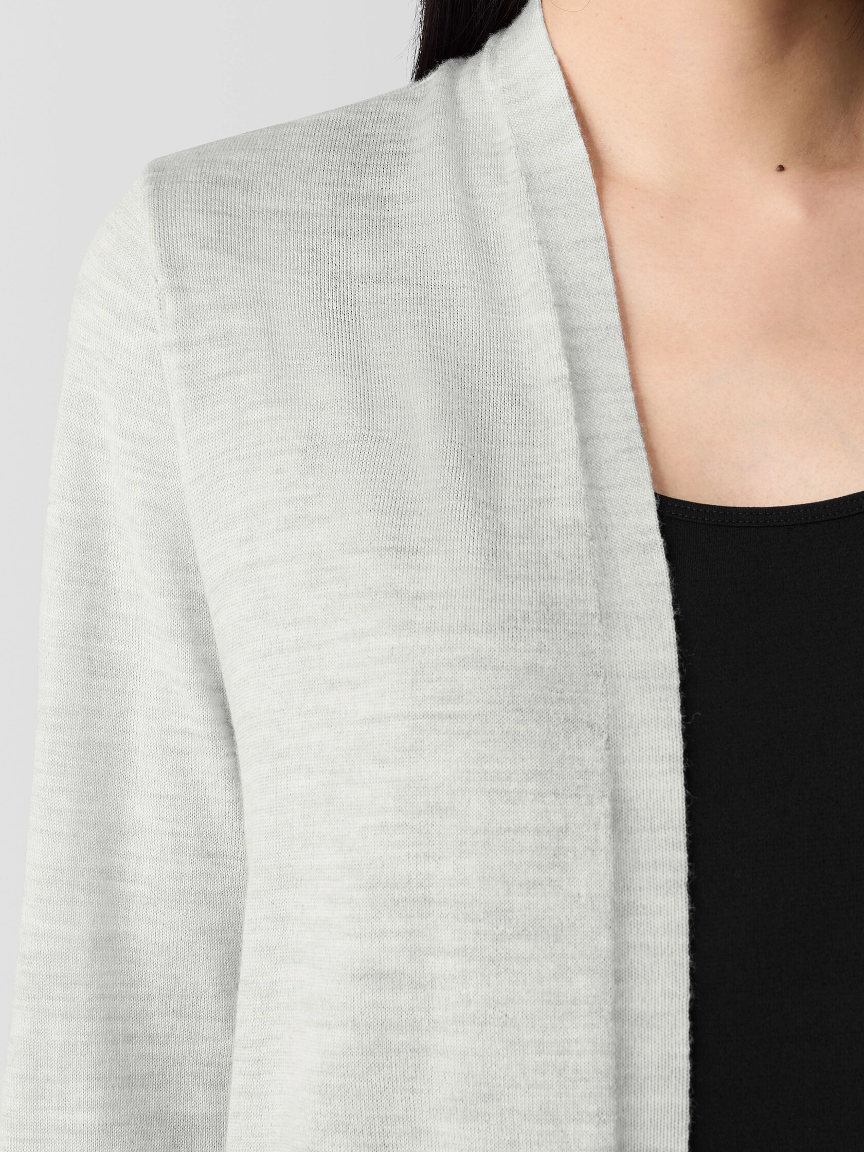 Fine Merino Cardigan in Regenerative Wool