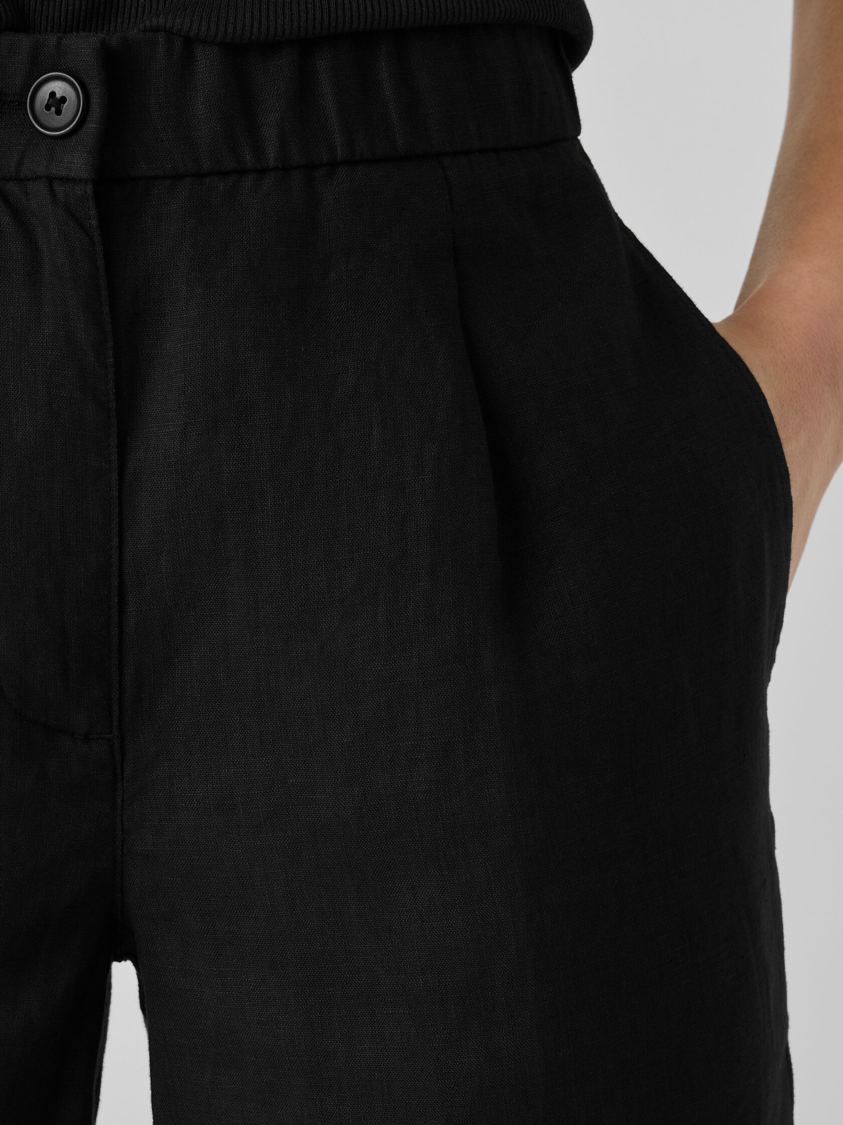 Organic Linen Shorts