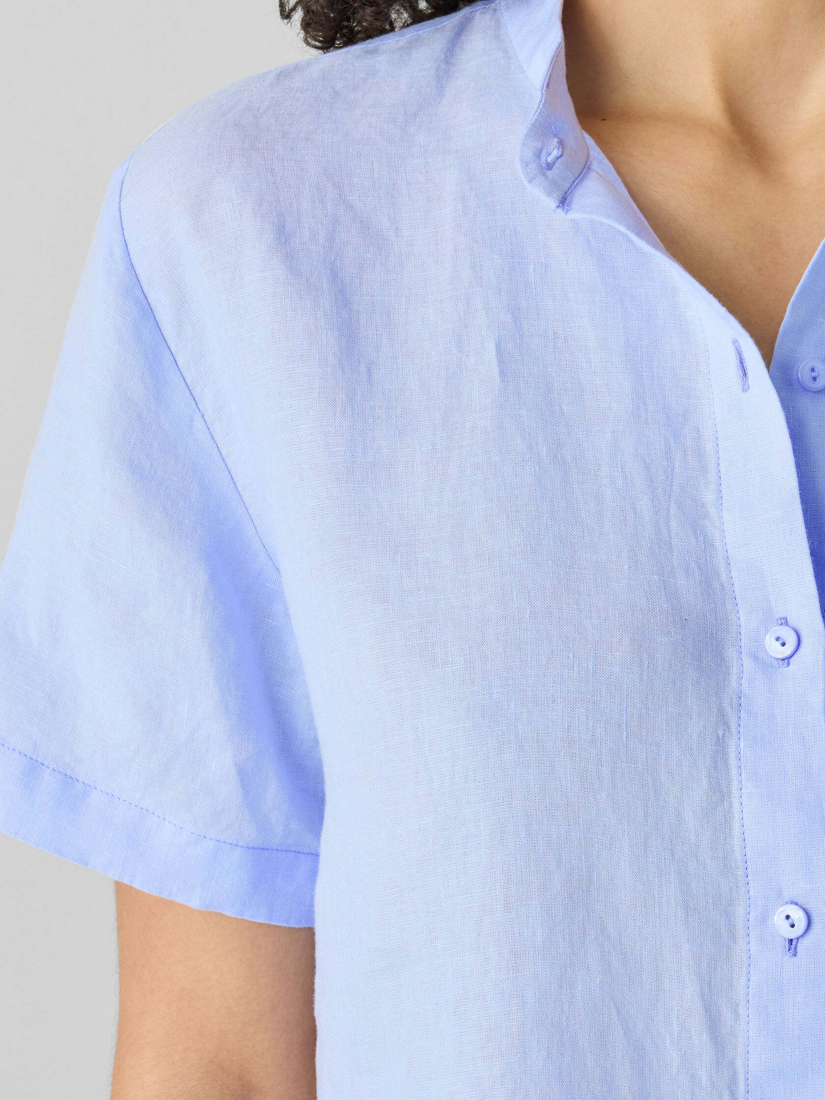Organic Handkerchief Linen&nbsp;Band Collar Shirt