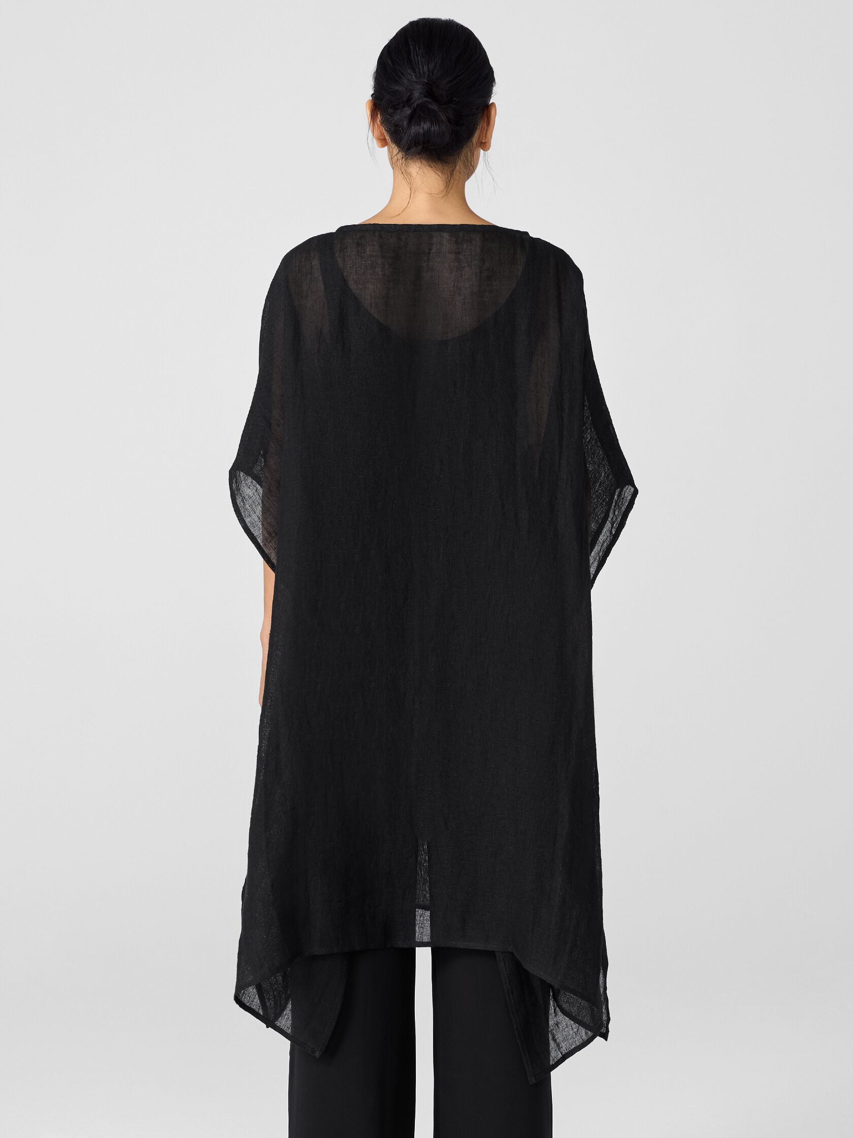 D&eacute;lav&eacute; Organic Linen Gauze Caftan