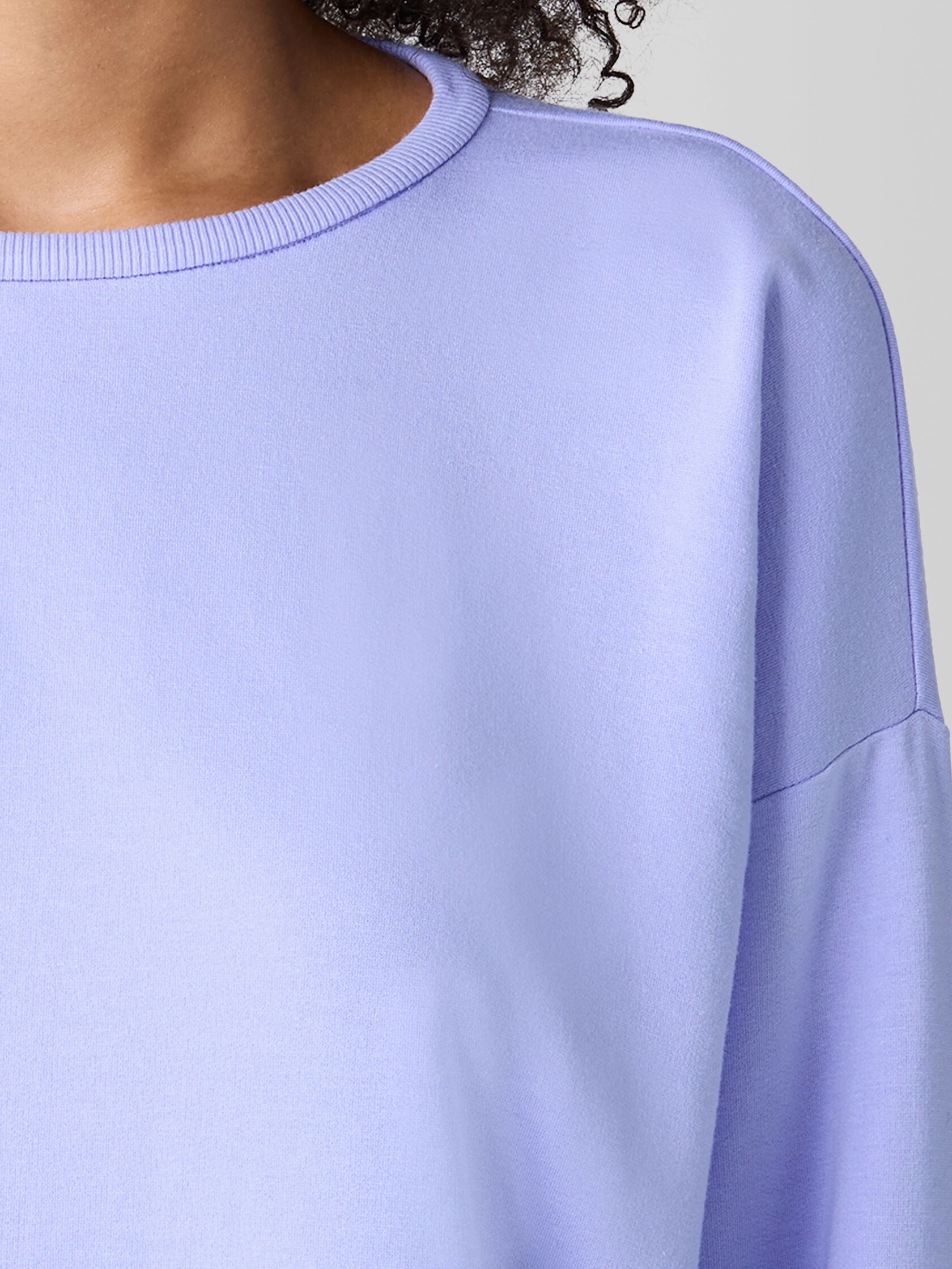 Cozy Brushed Terry Hug Box-Top