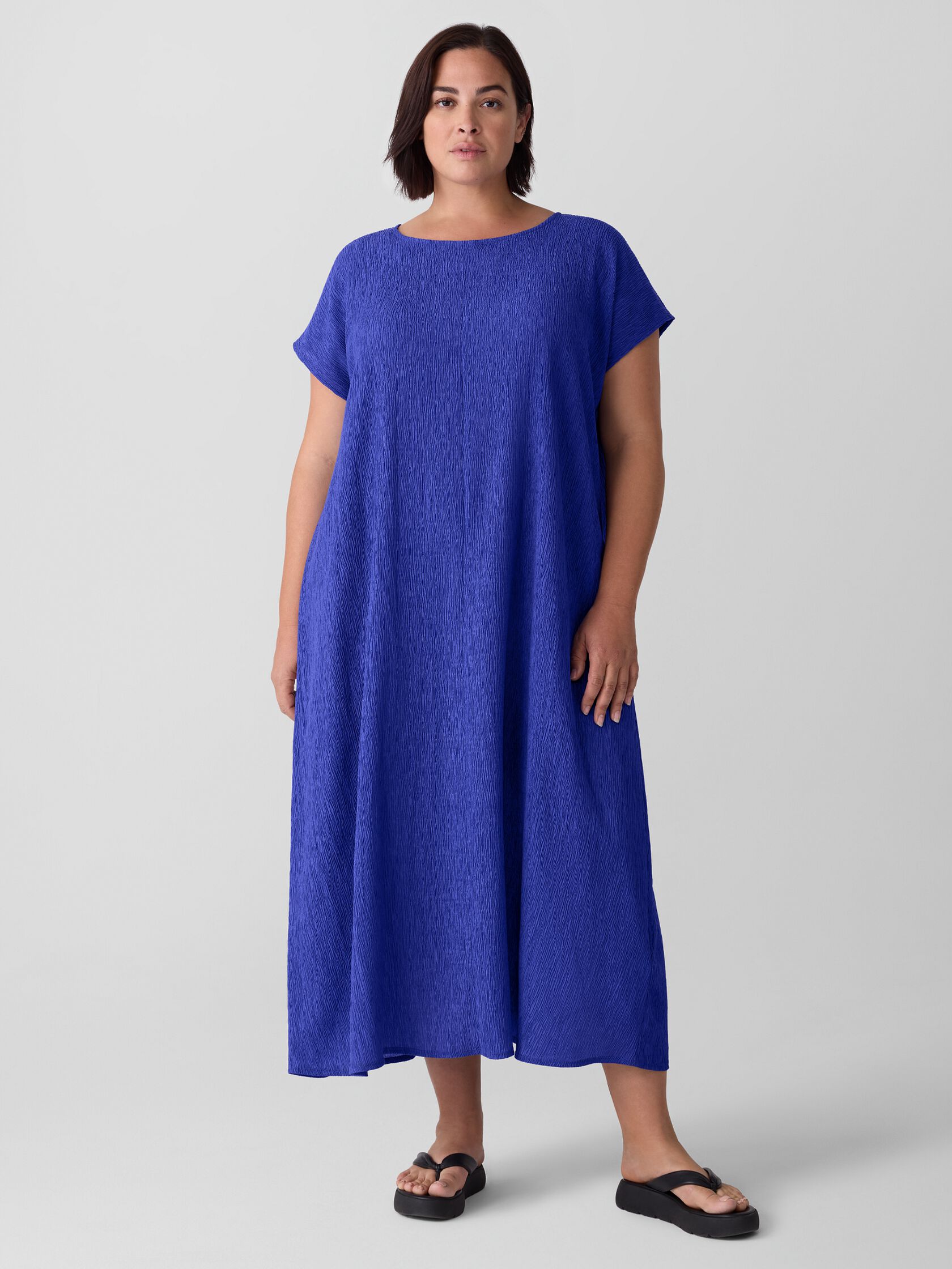 Woven Pliss&eacute; Round Neck Dress