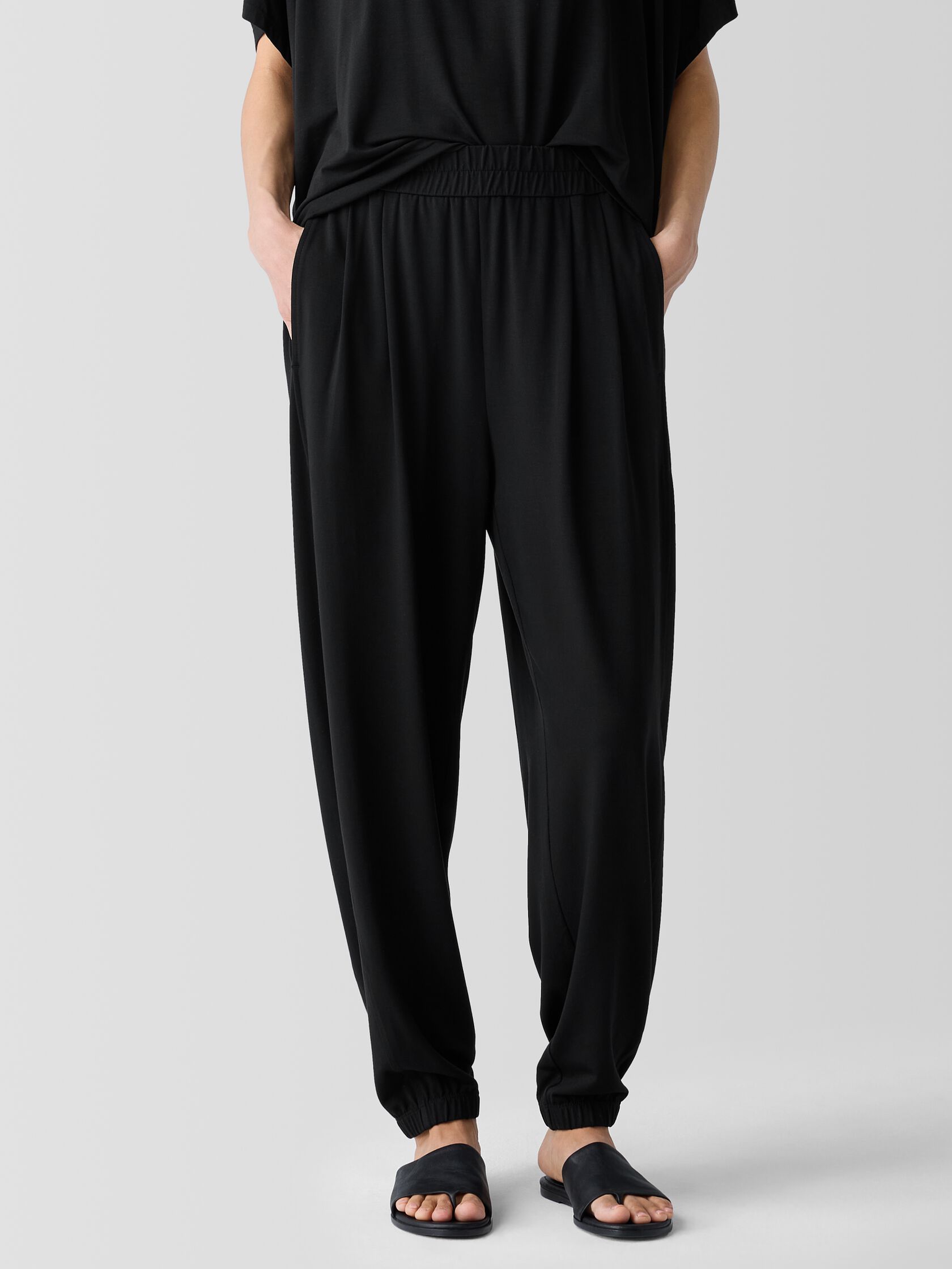 Stretch Jersey Knit&nbsp;Lantern Jogger&nbsp;Pant