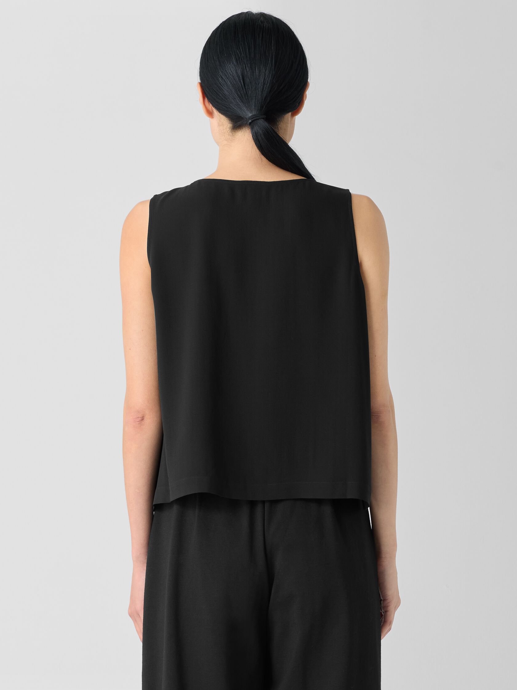 Silk Georgette Crepe Round Neck Vest