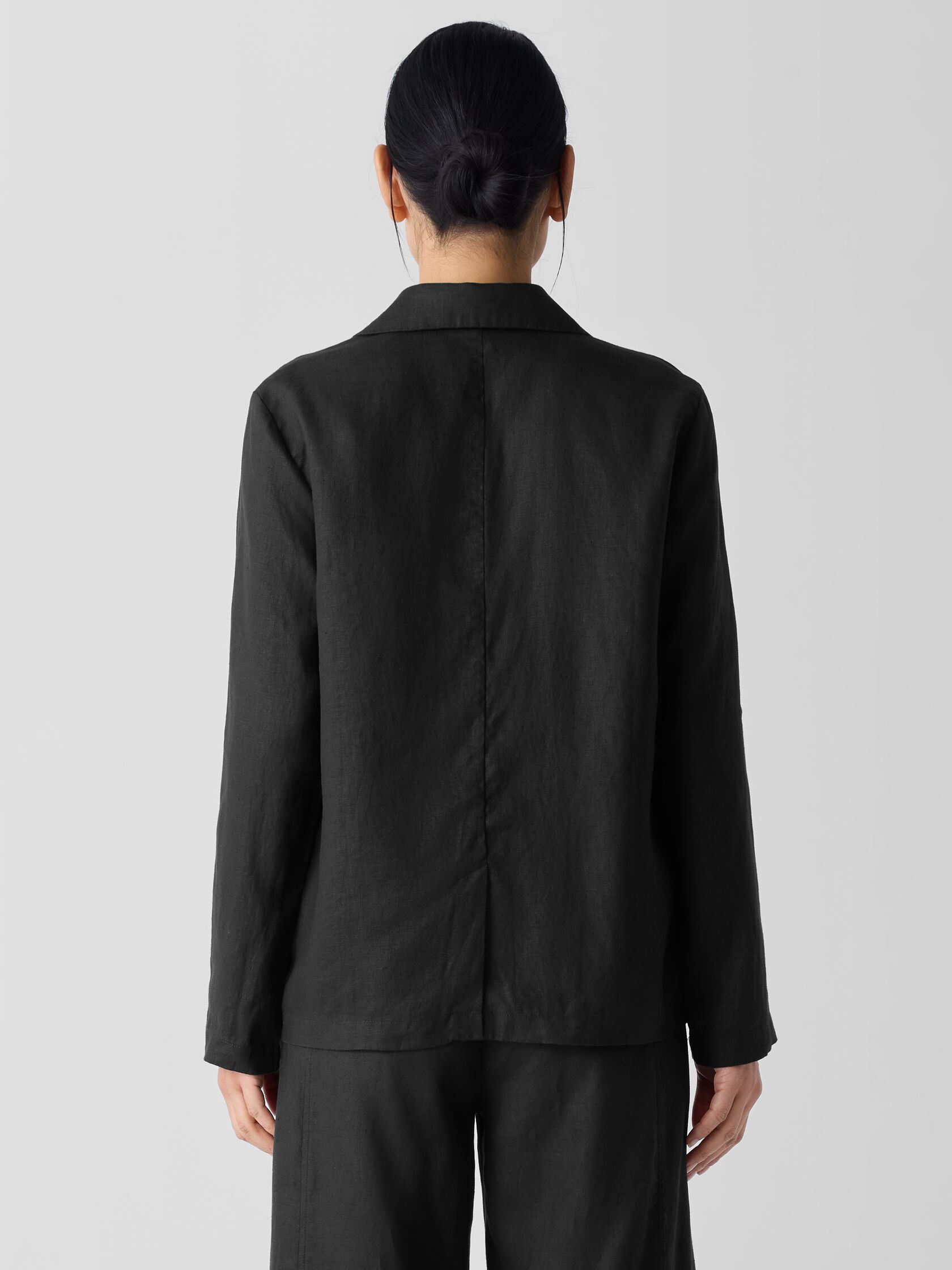 Organic Linen Double-Breasted Blazer