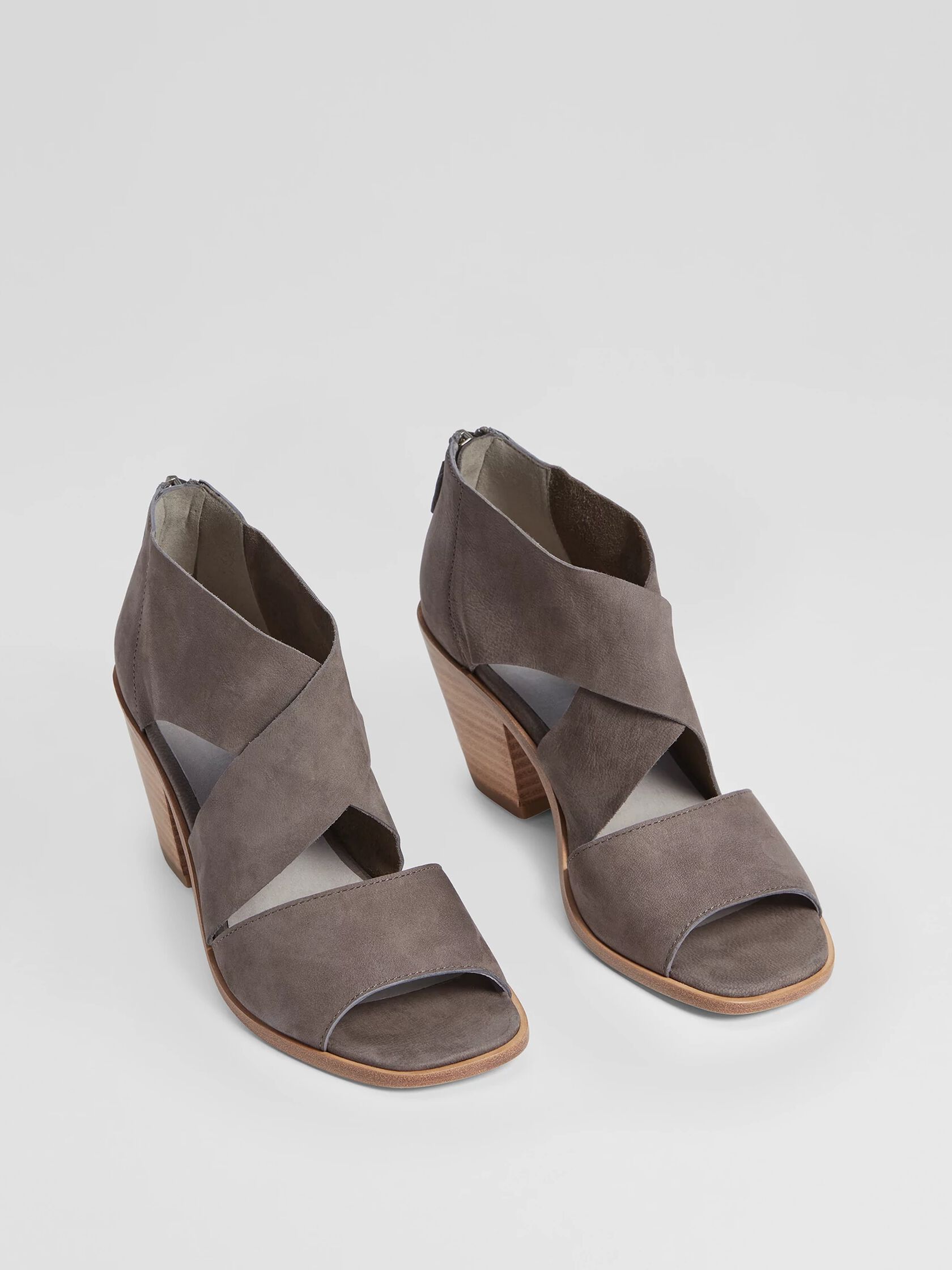 Ann Tumbled Nubuck Leather&nbsp;Sandal