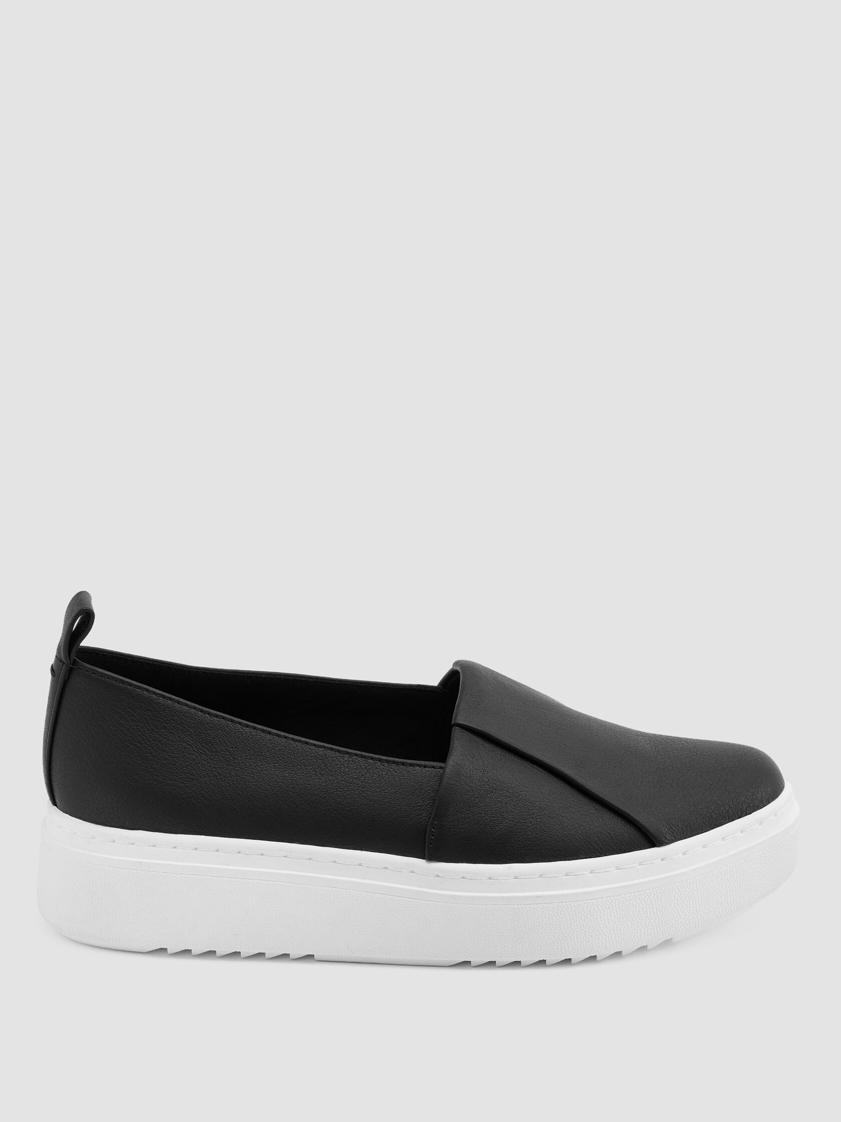 Perks Leather Platform Sneaker