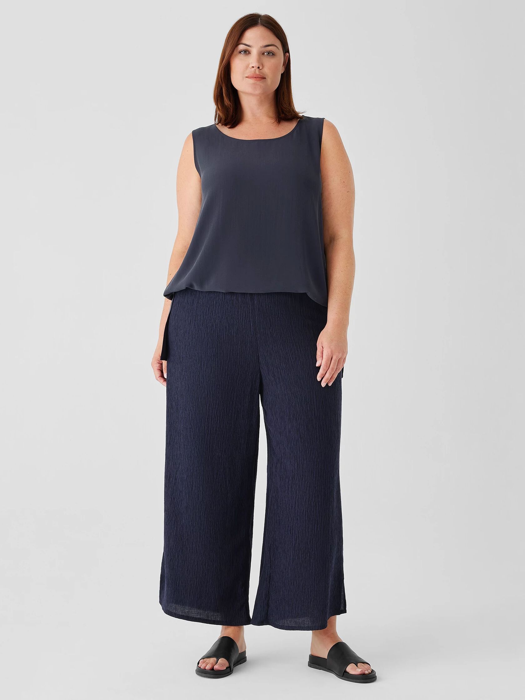 Woven Pliss&eacute; Wide-Leg Pant
