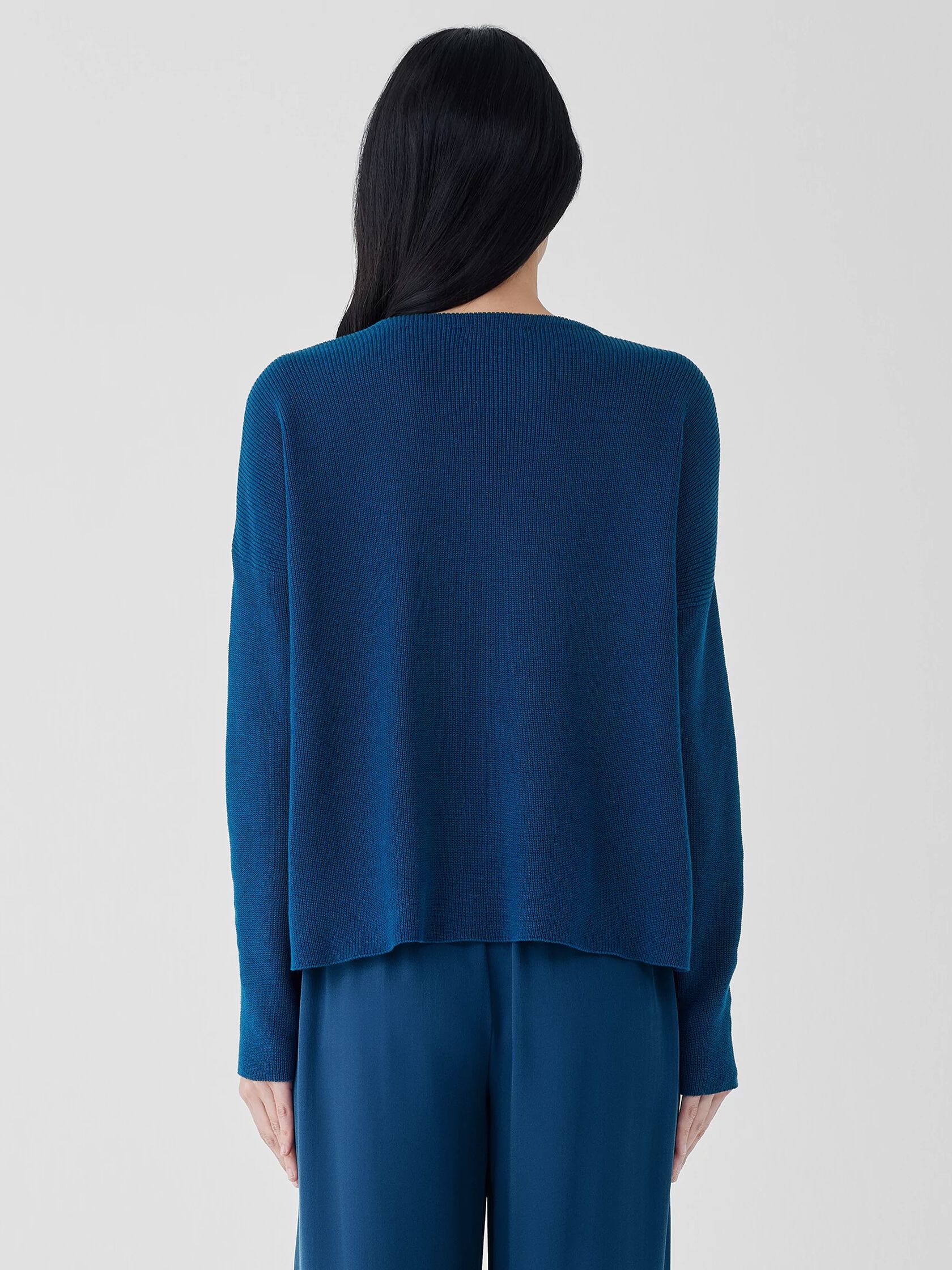 Peruvian Organic Cotton Crepe V-Neck Top