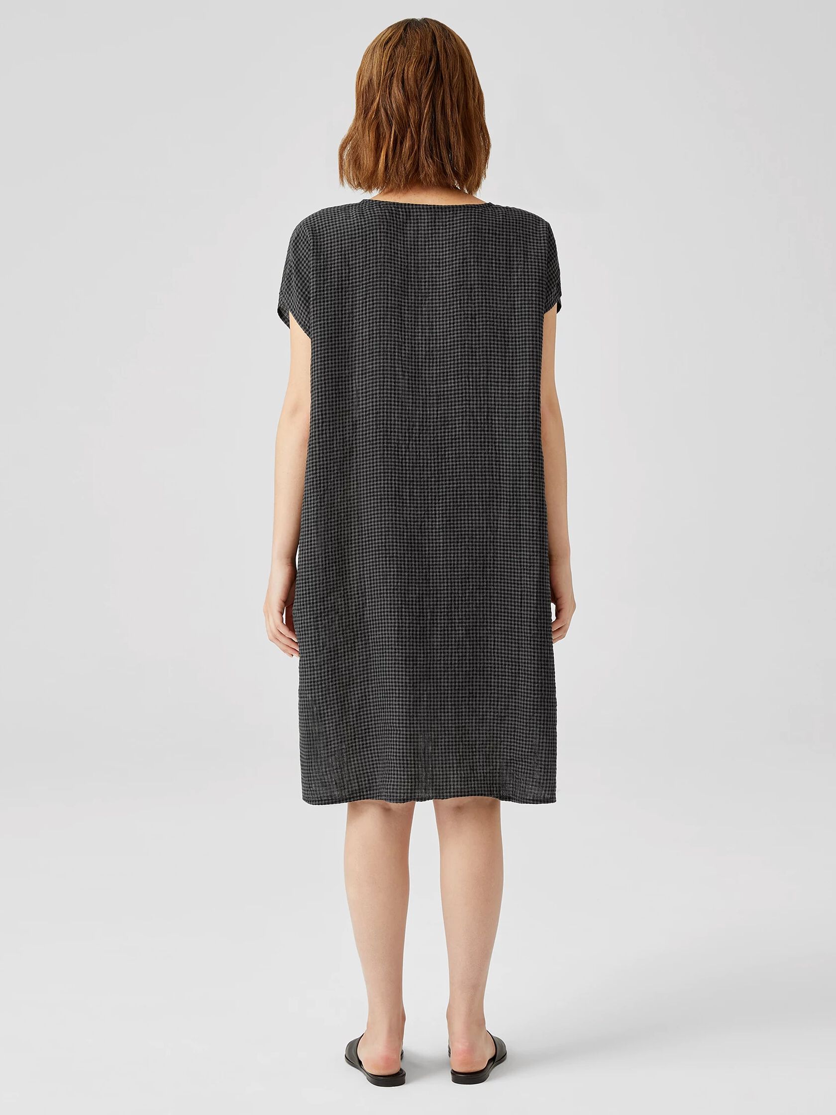 Puckered Organic Linen V-Neck Dress