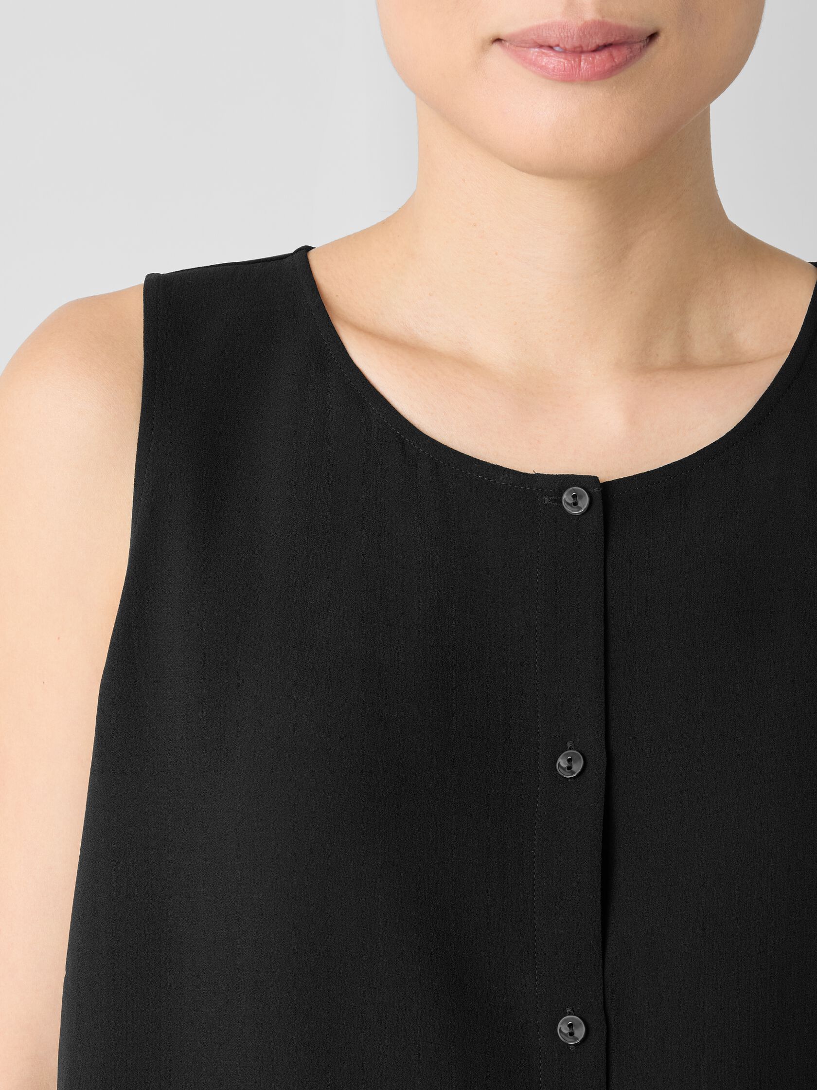 Silk Georgette Crepe Round Neck Vest