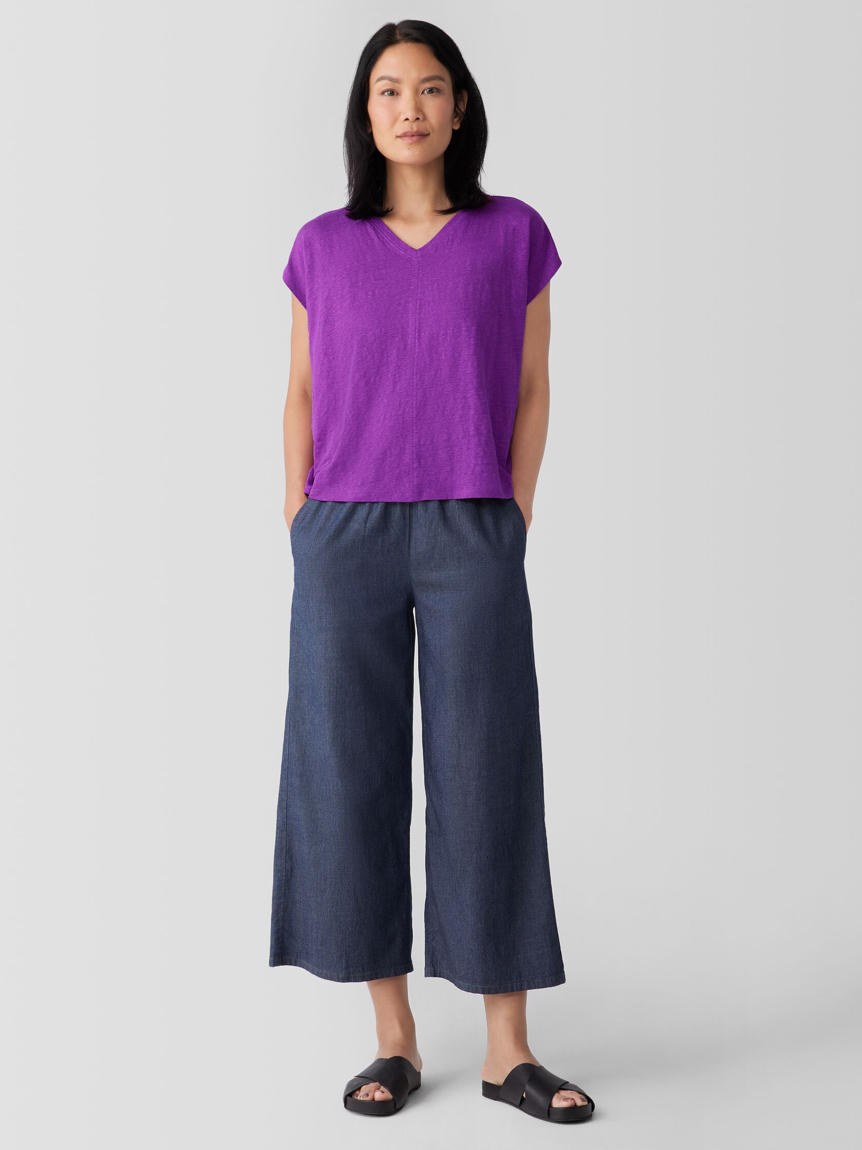 Organic Linen Jersey V-Neck Tee