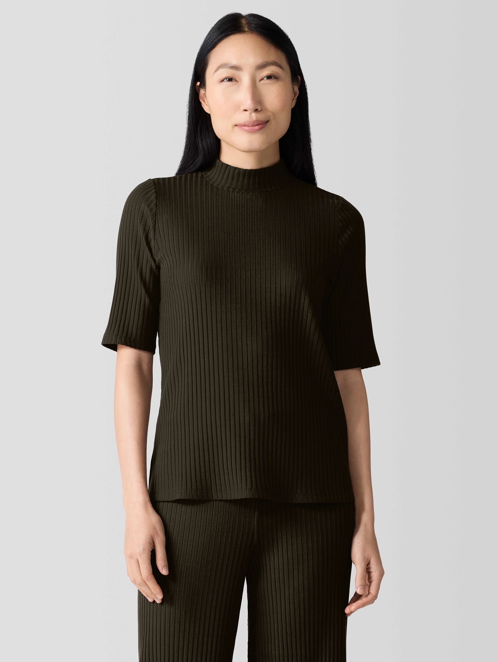Textured Stretch Rib Mock Neck Top