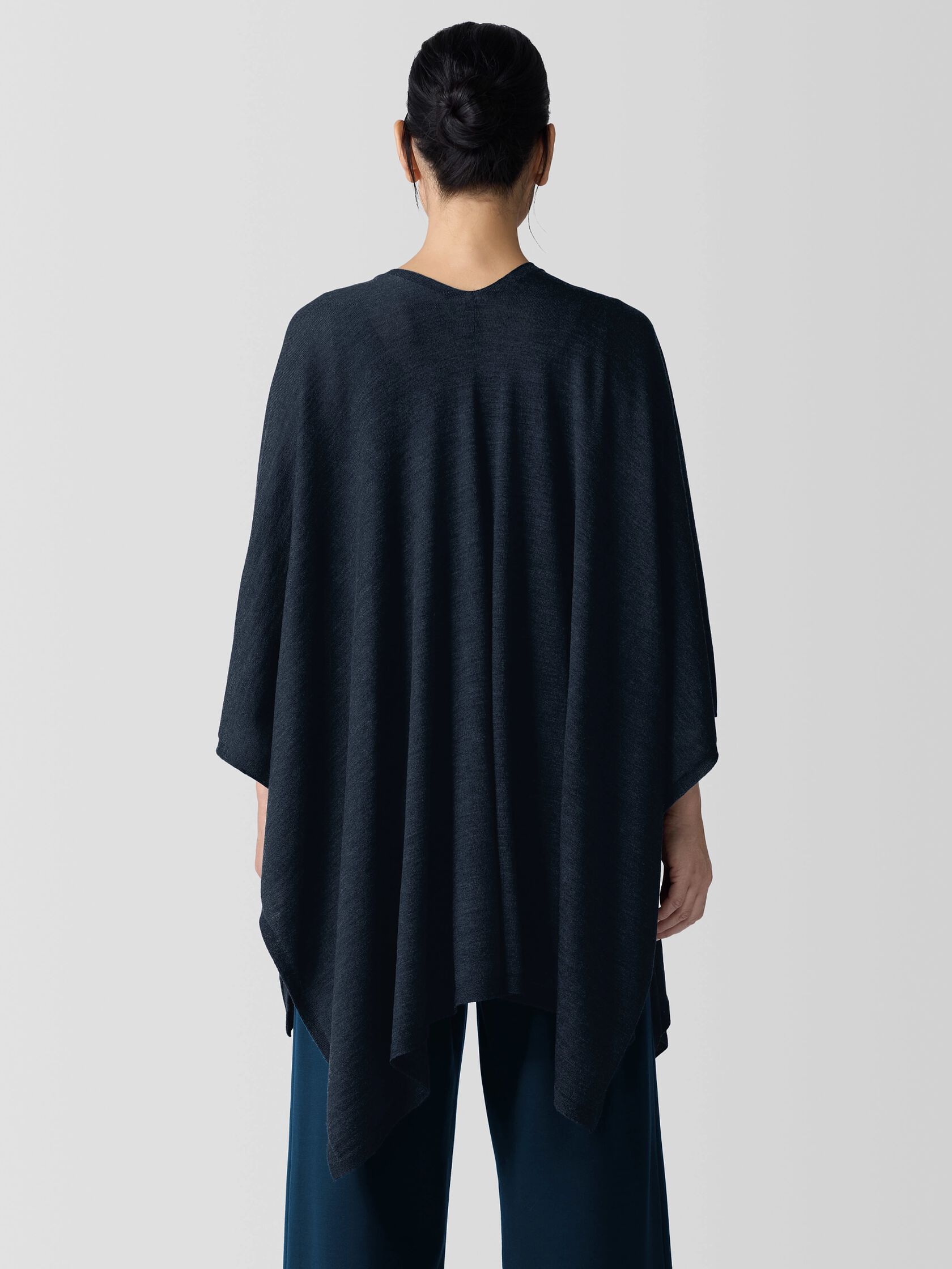 Fine Merino Poncho in Regenerative Wool