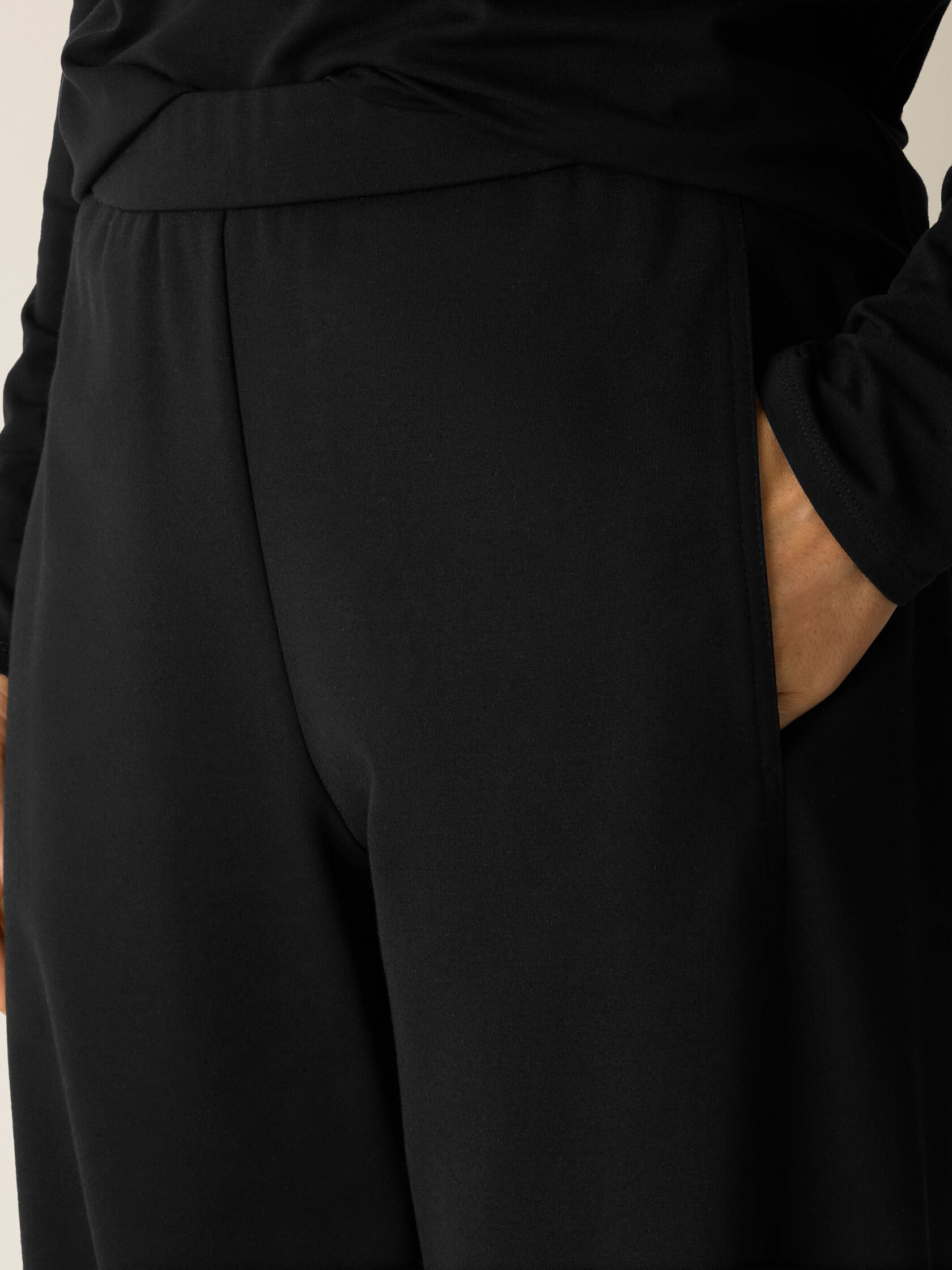 Washable Flex Ponte Lantern Pant