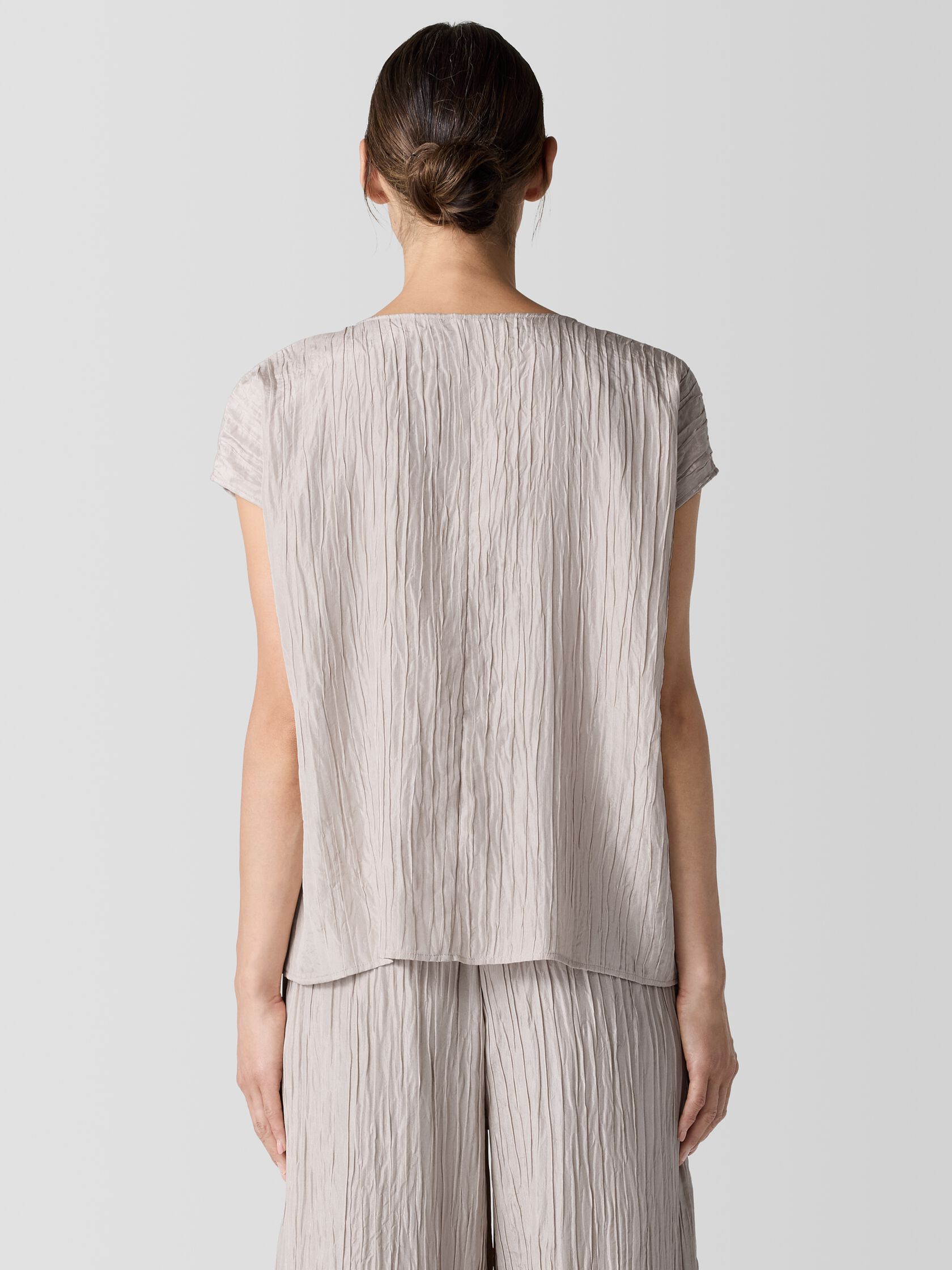 Textured Silk Jacquard V-Neck&nbsp;Top
