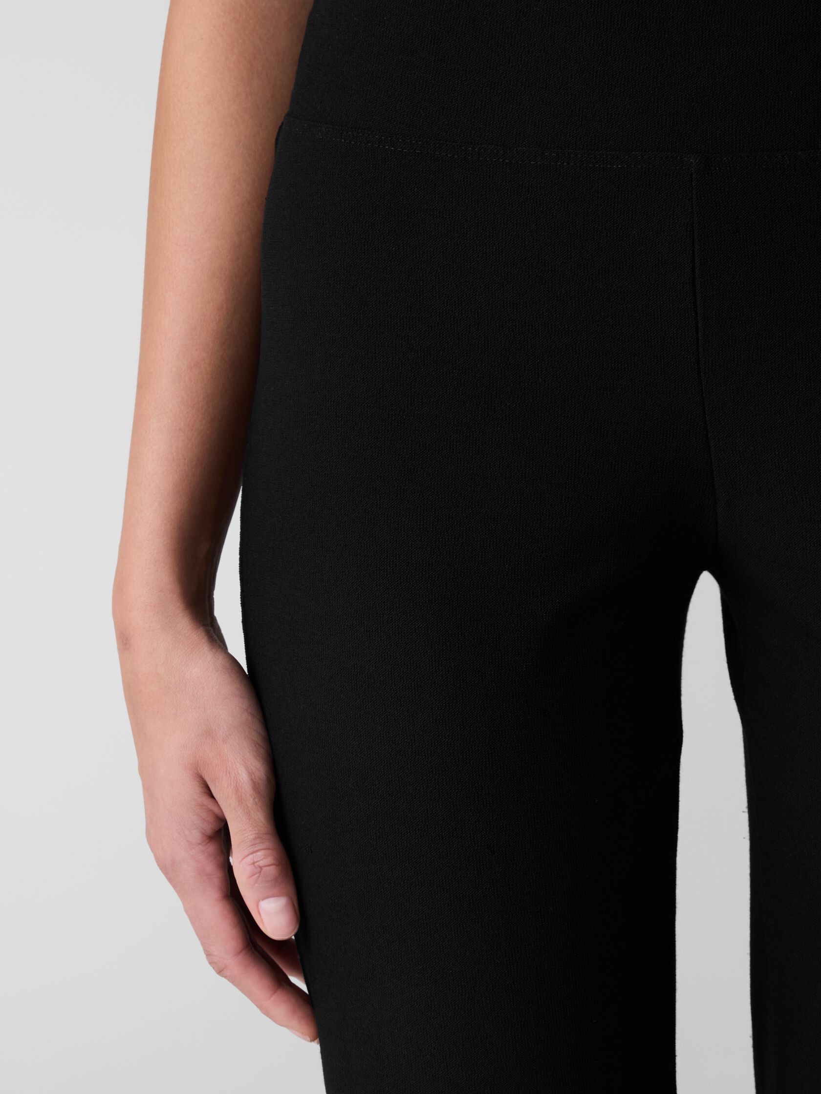 Washable Stretch Crepe High-Waisted Pant