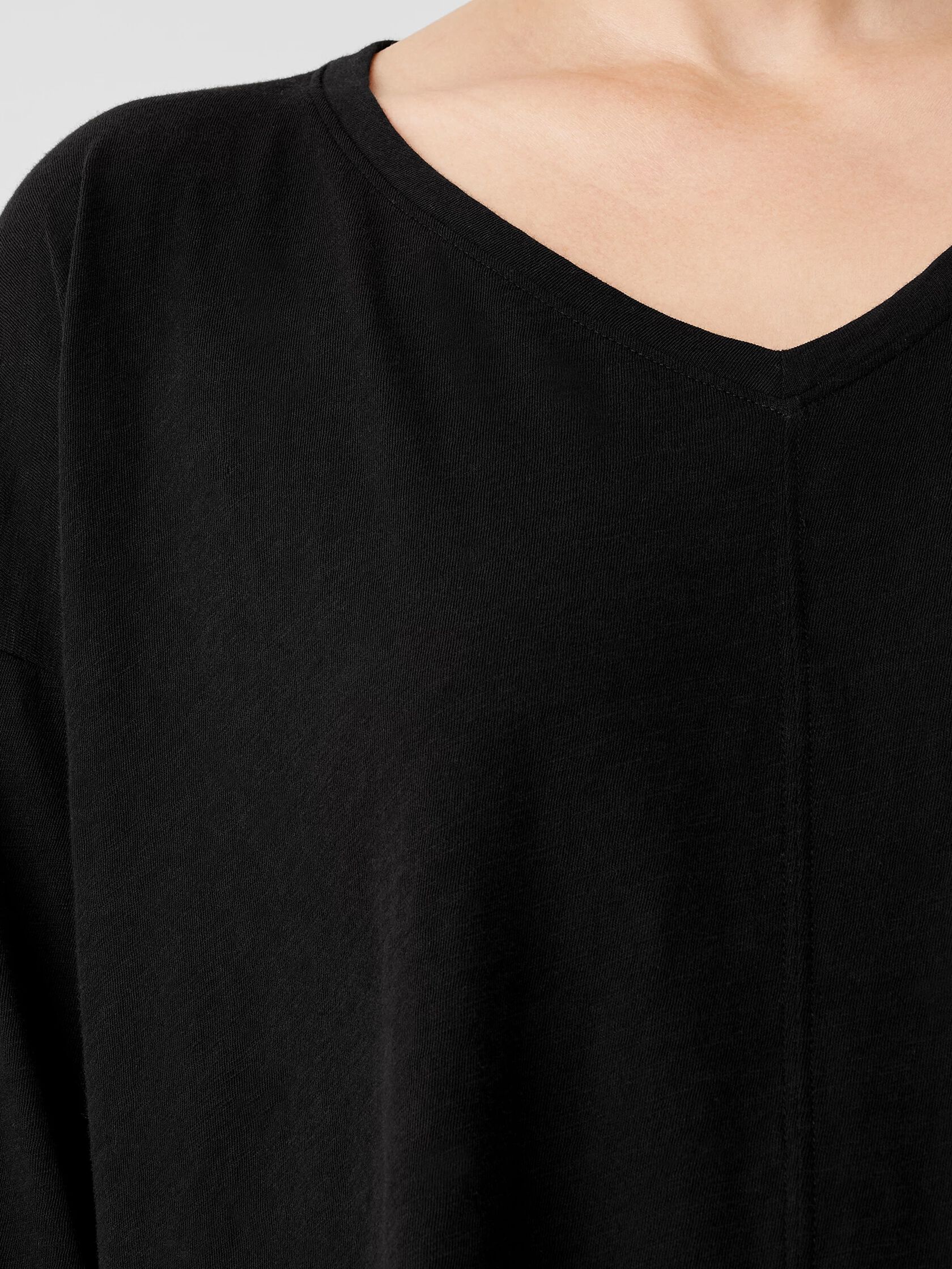 Organic Cotton Slub V-Neck Top