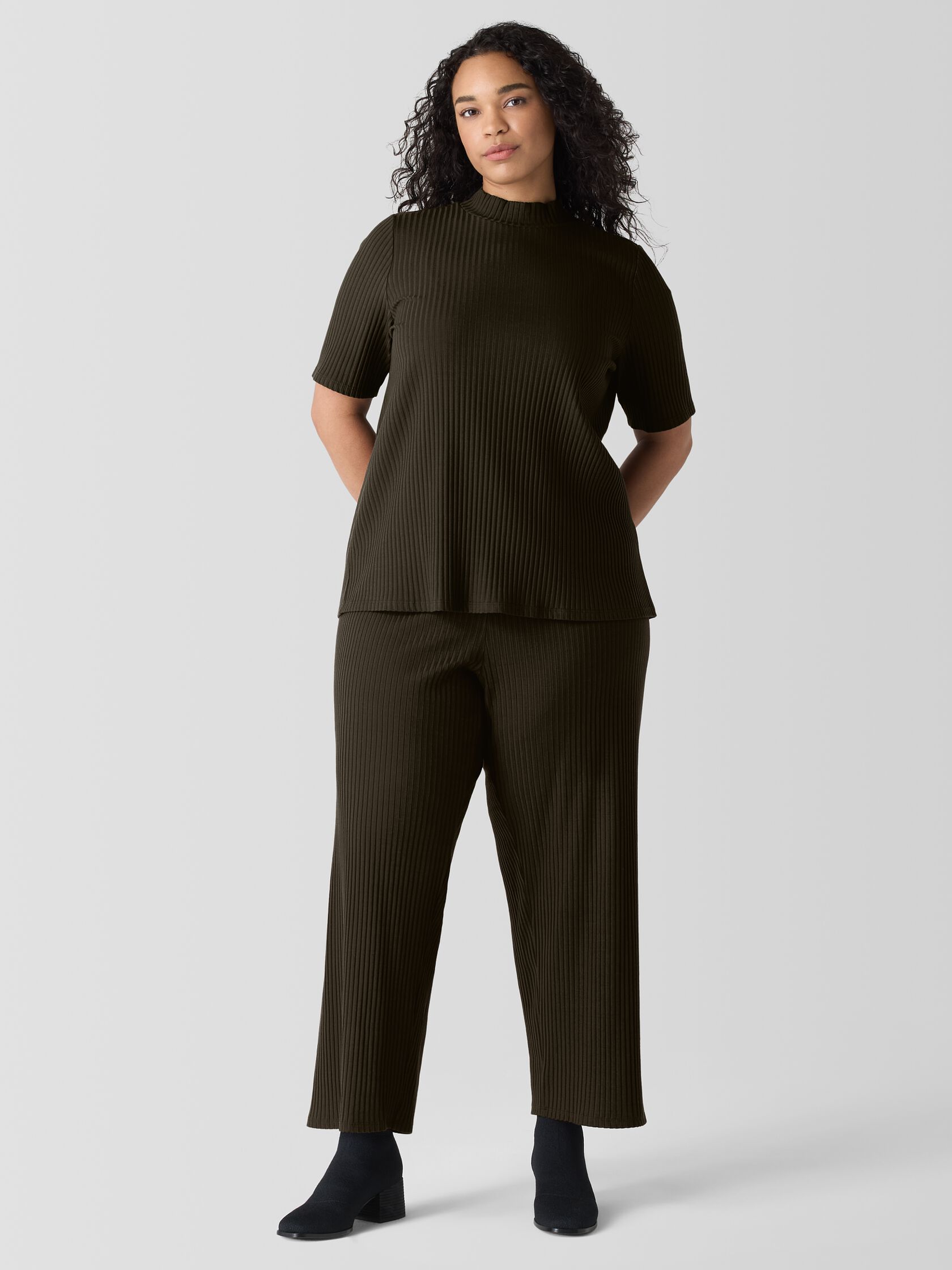 Textured Stretch Rib Mock Neck Top