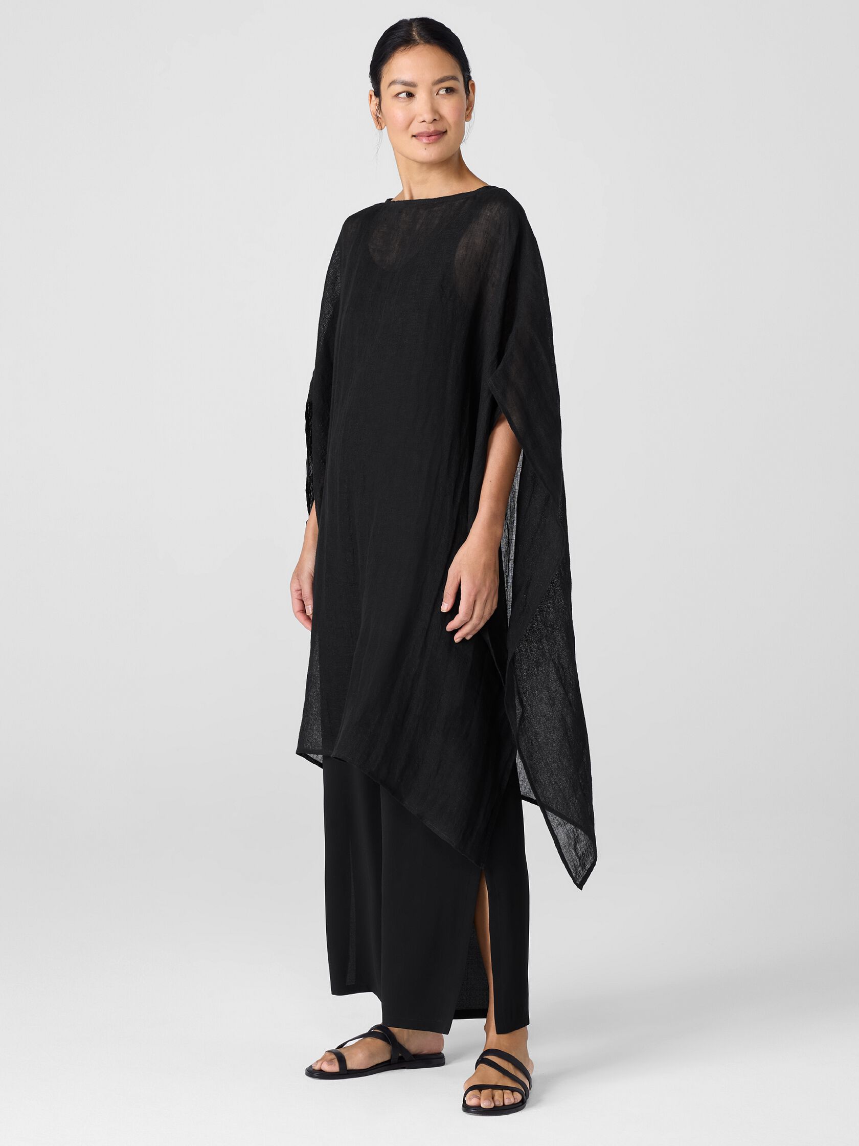 D&eacute;lav&eacute; Organic Linen Gauze Caftan