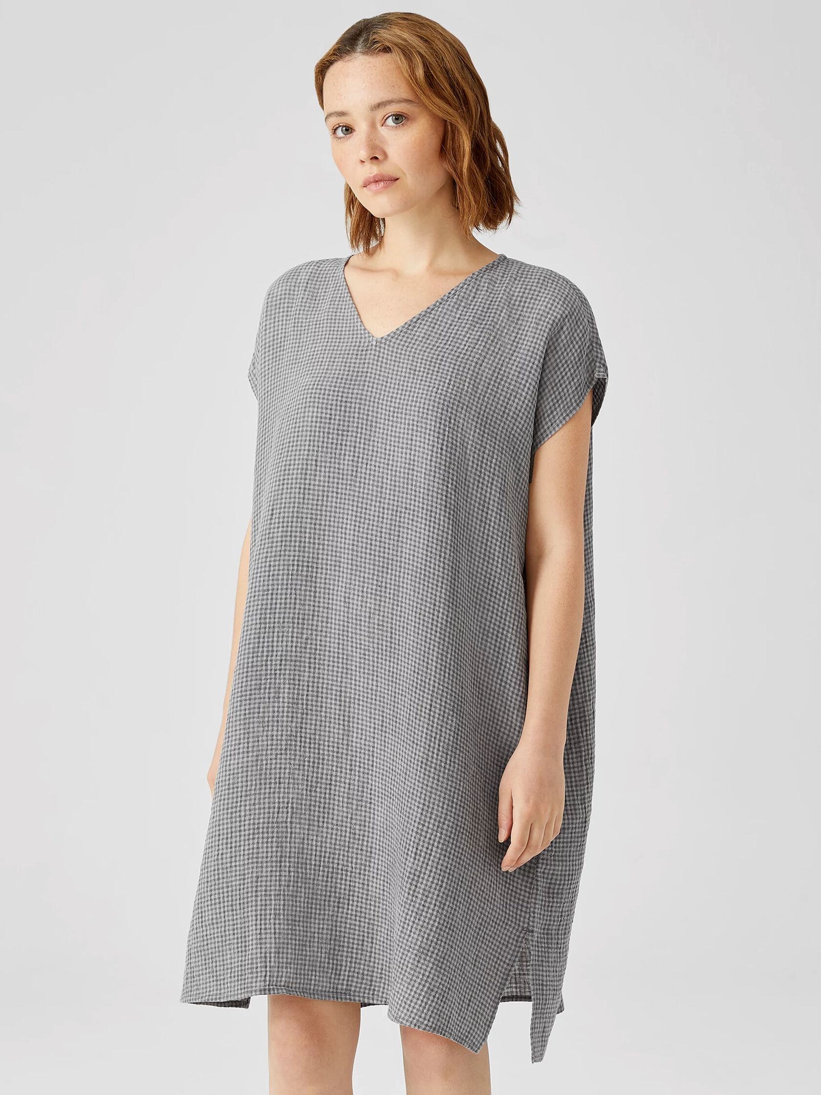 Puckered Organic Linen V-Neck Dress