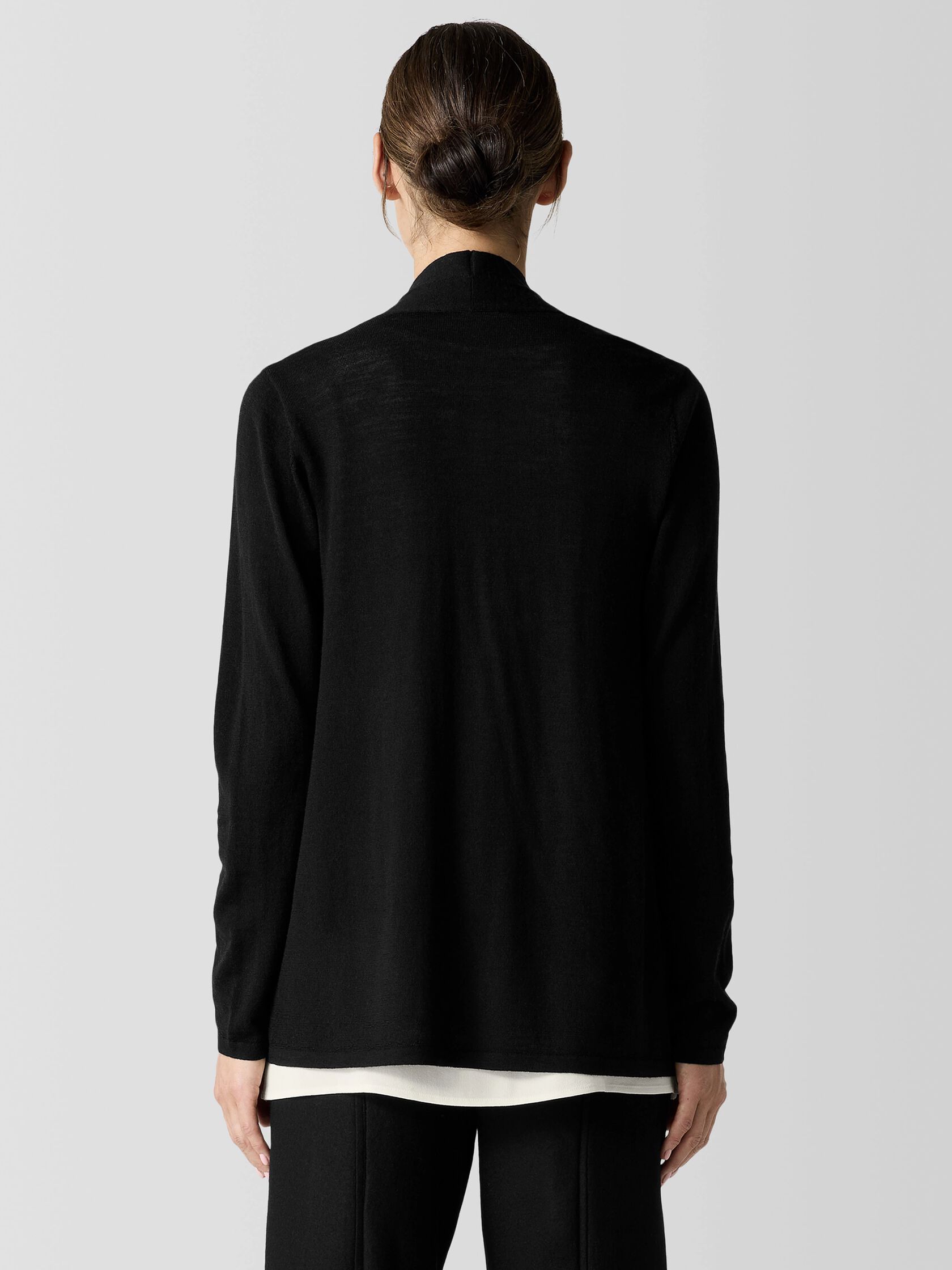 Fine Merino Cardigan in Regenerative Wool