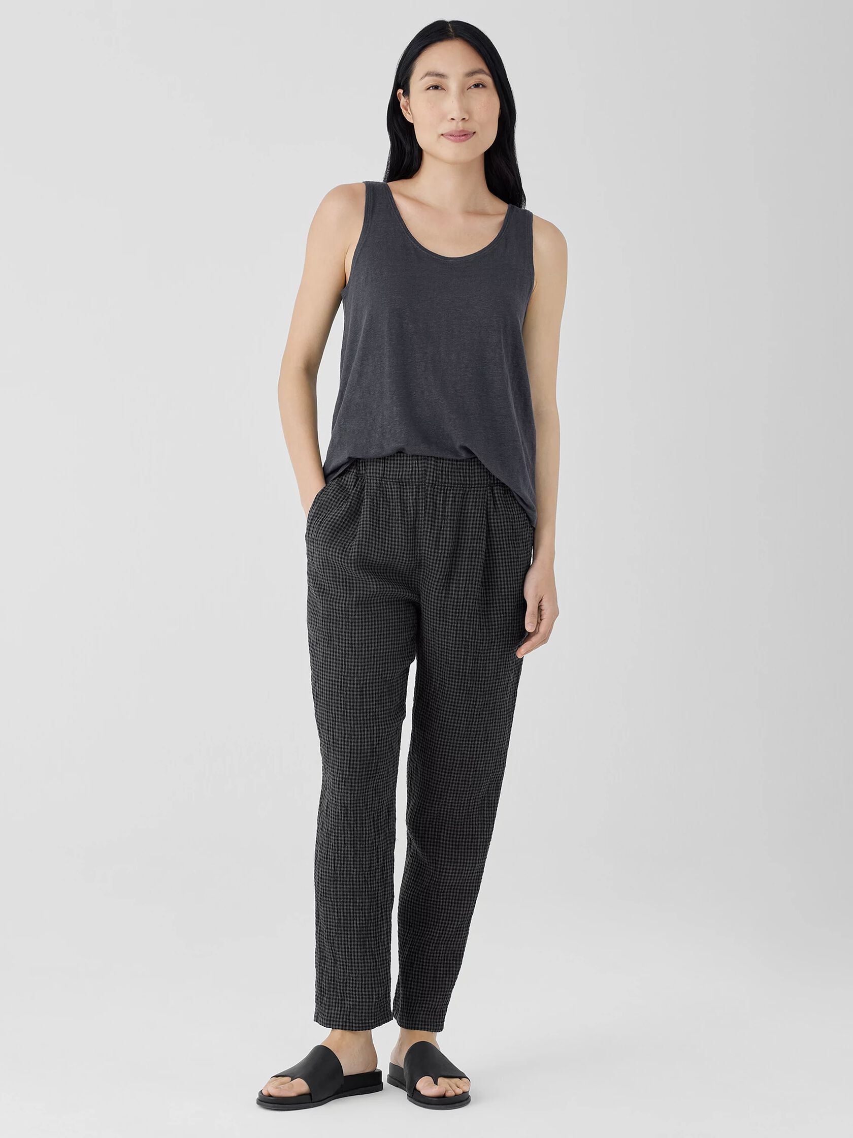 Puckered Organic Linen Tapered Pant