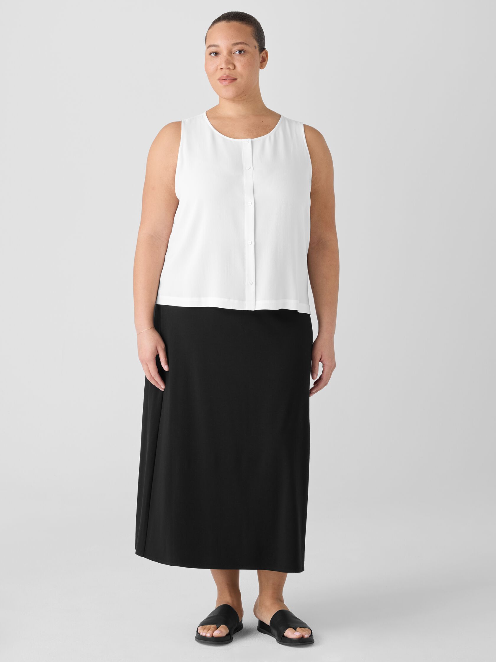 Silk Georgette Crepe Round Neck Vest