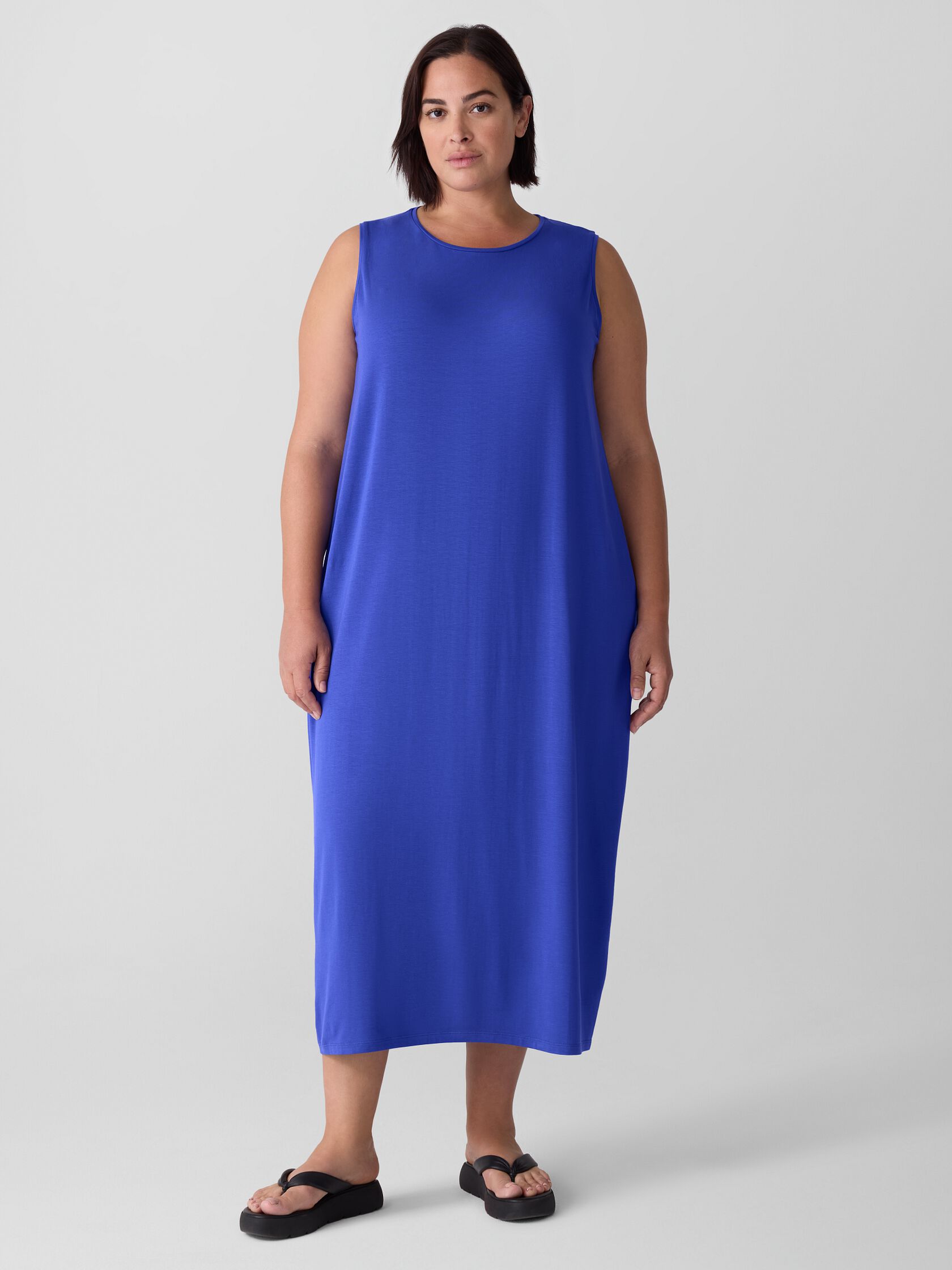 Stretch Jersey Knit Round Neck Dress