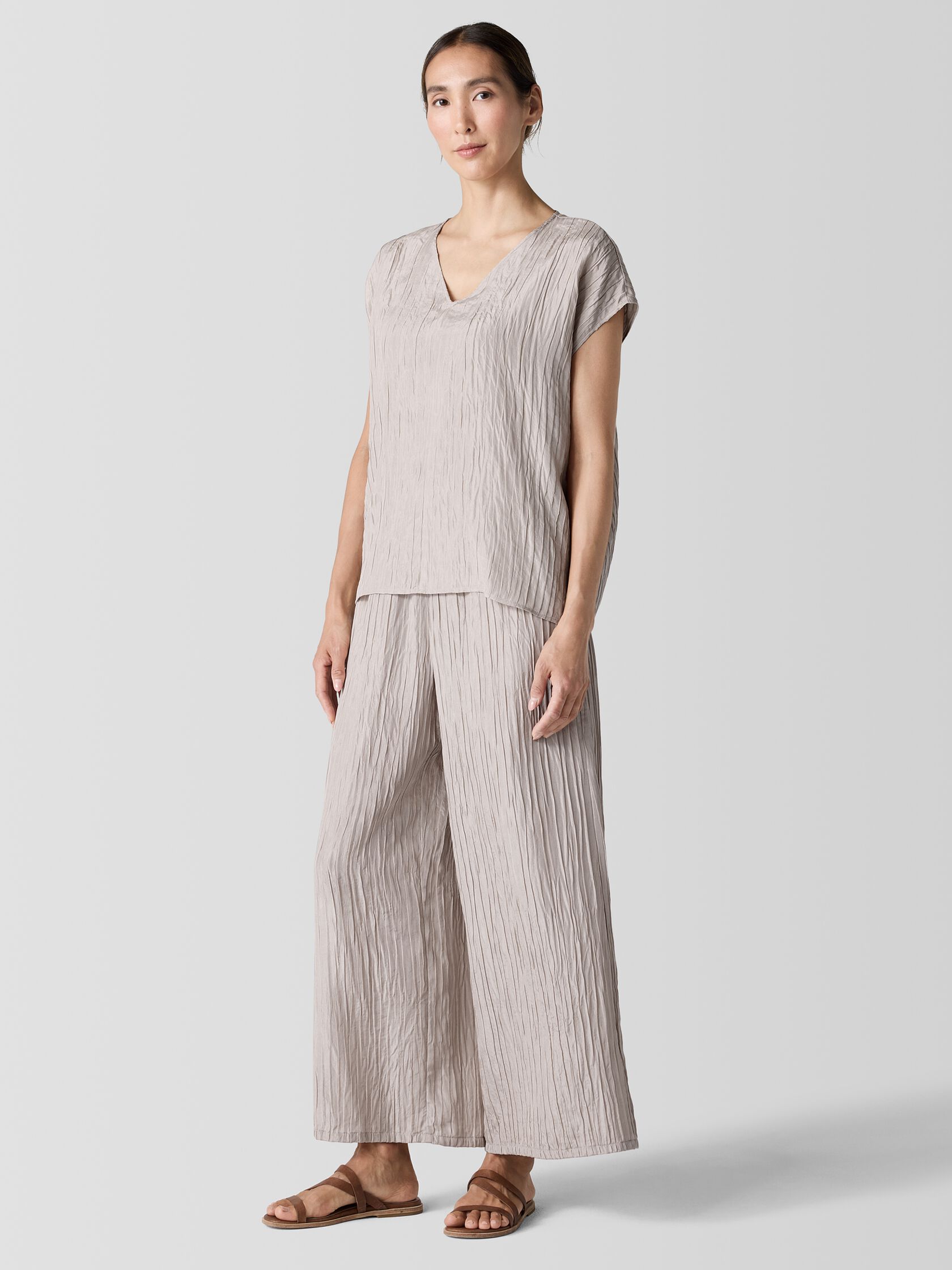 Textured Silk Jacquard V-Neck&nbsp;Top