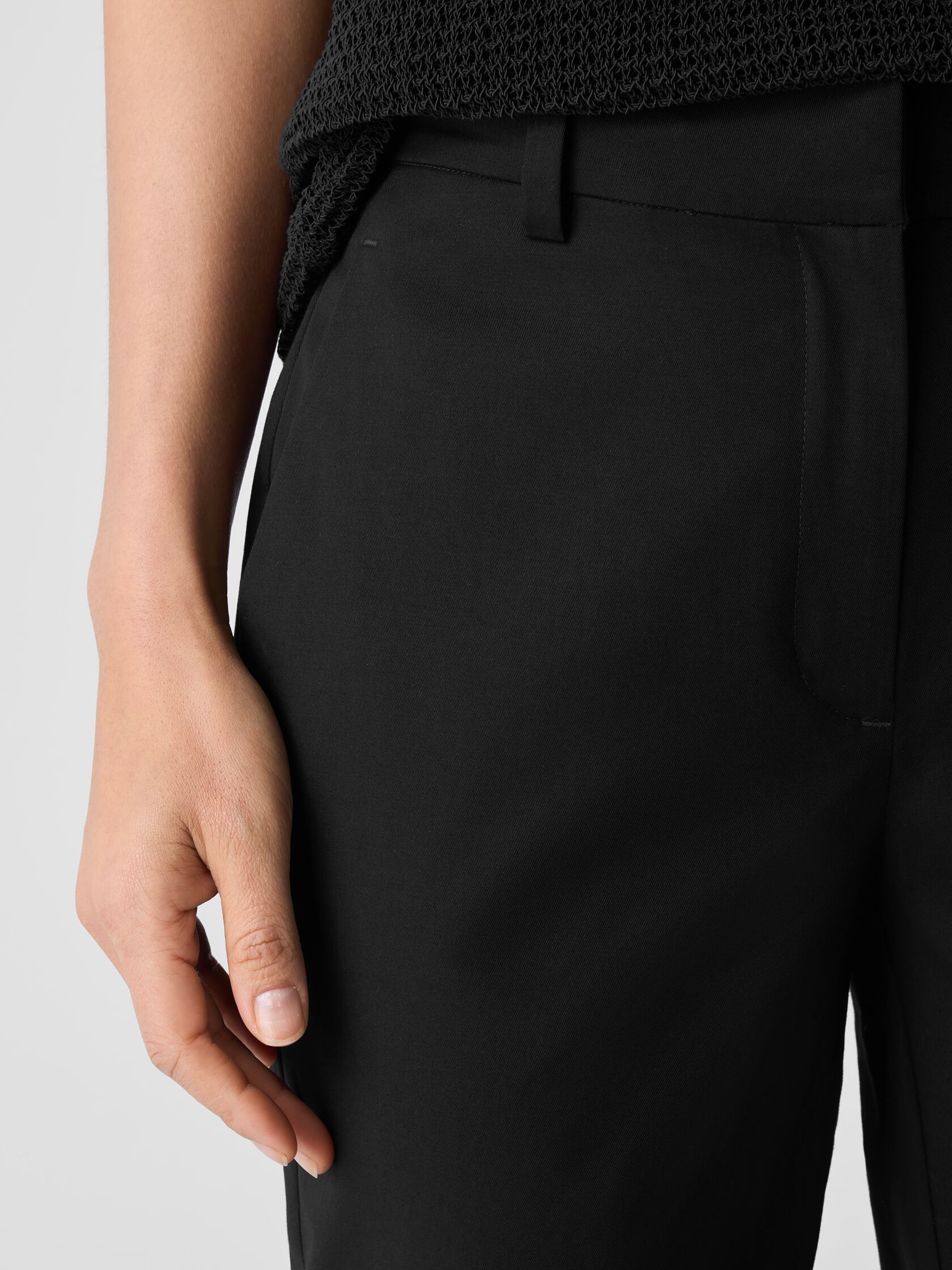 Stretch Cotton Twill&nbsp;Tapered Trouser Pant