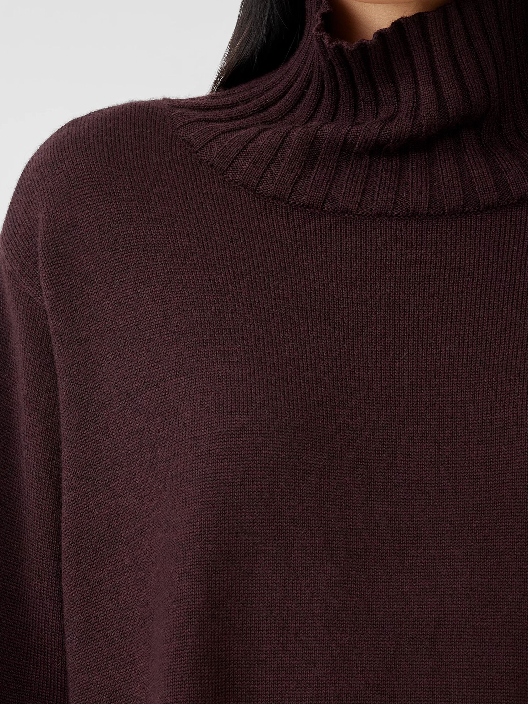 Merino Jersey Turtleneck in Regenerative Wool
