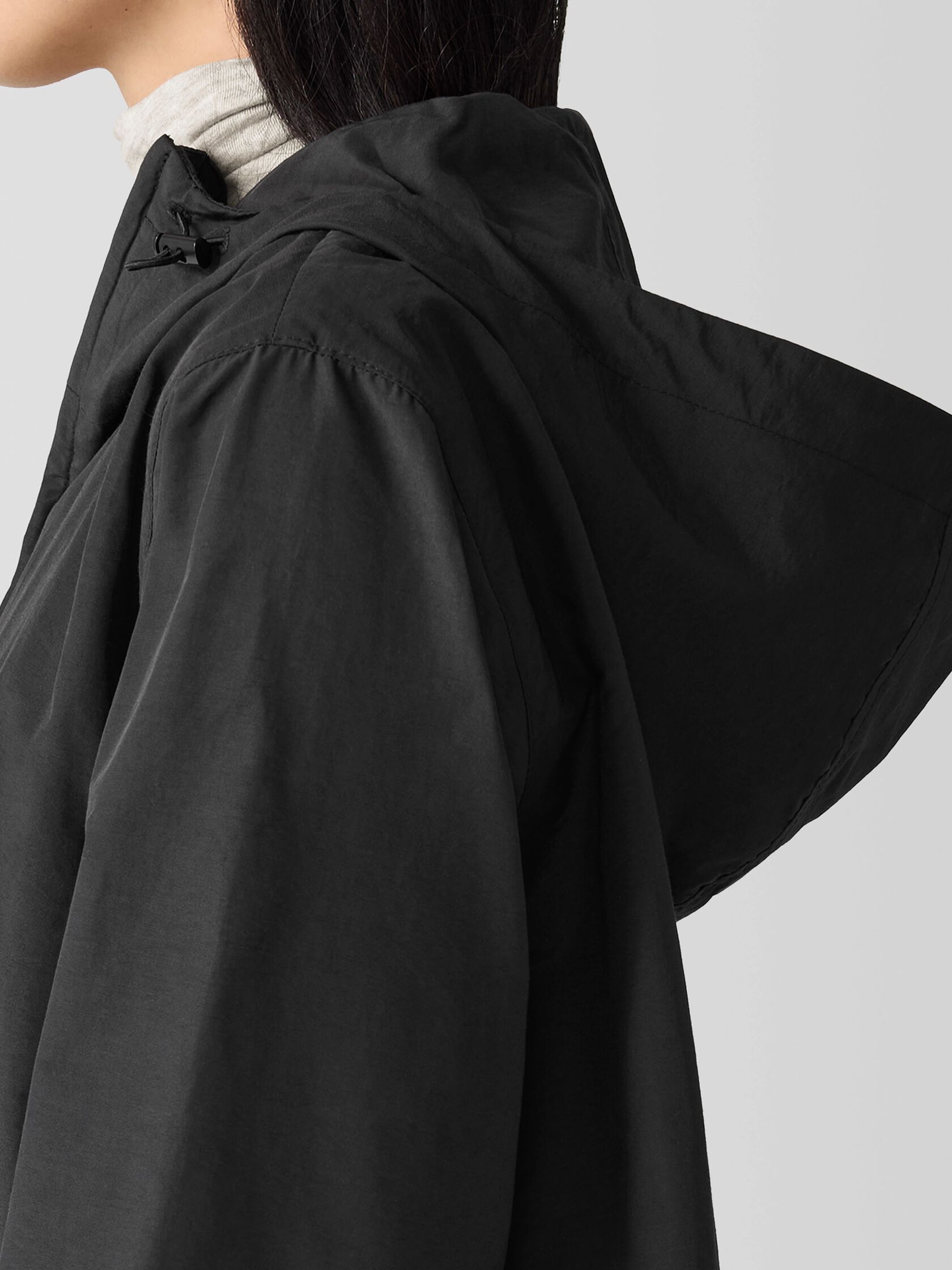 Light Cotton Nylon Hooded Coat