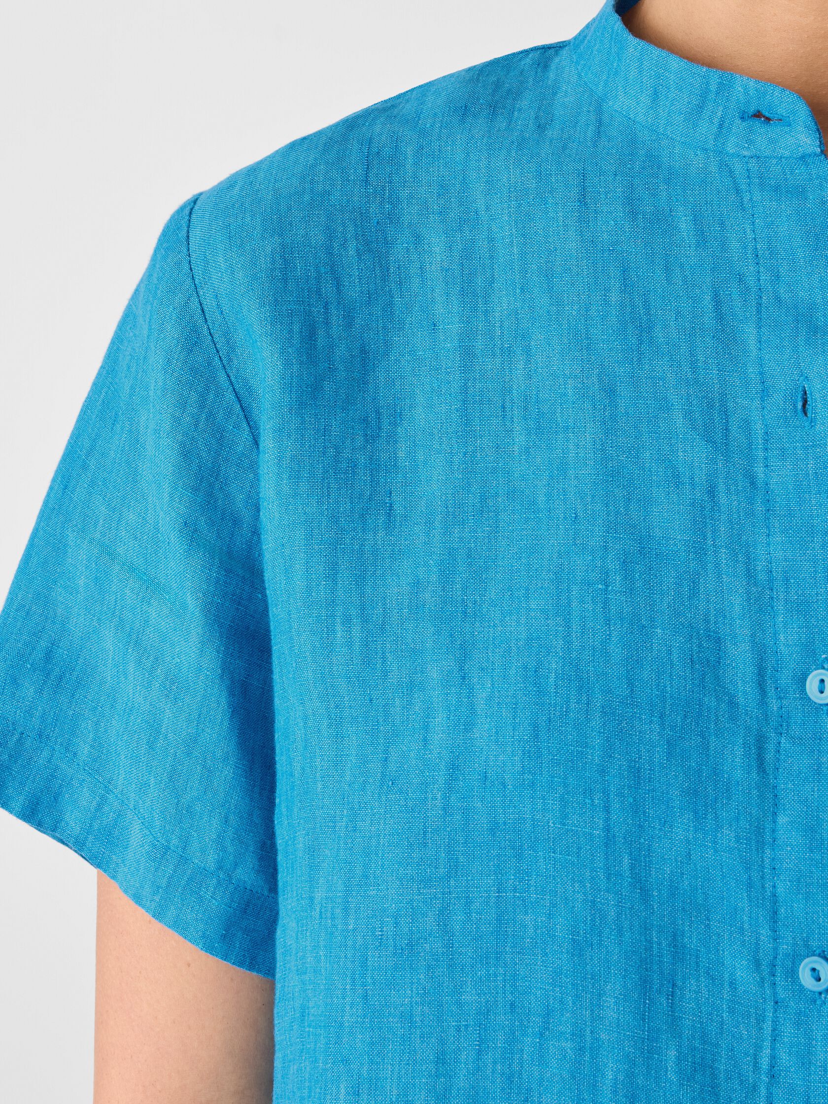 Washed Organic Linen D&eacute;lav&eacute; Band Collar Shirt